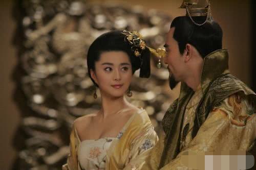 唐玄宗迷恋上了儿媳杨玉环.jpeg