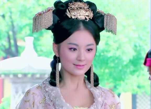 毛林林饰演一代妖后冯小怜.jpeg