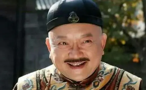 乾隆重用贪官之王和珅.jpeg