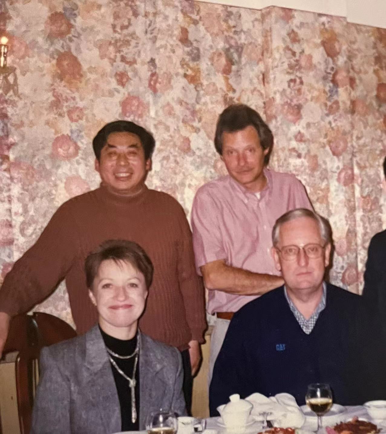 和卡特友人.jpg